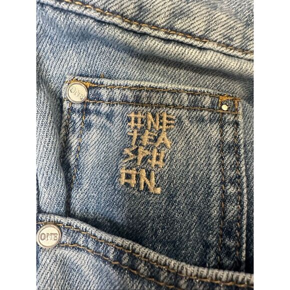 One Teaspoon Women’s Low Waist Boyfriend Distressed Jeans, Size 31 - Picture 2 of 7